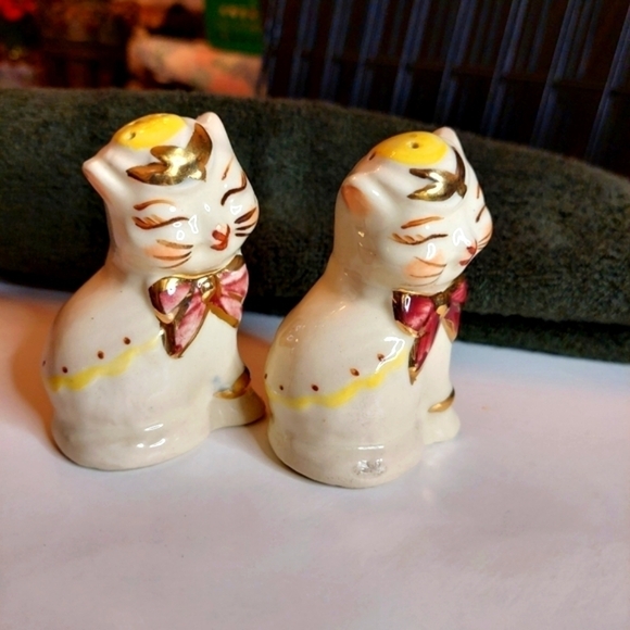 Vintage* Rare 40s Shawnee Puss n Boots Salt and Pepper Shakers - Picture 5 of 8